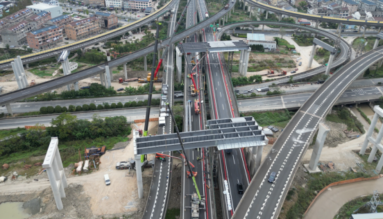 千噸鋼骨鑄通途，恒馳鋼構助力甬臺溫高速完美“跨越”